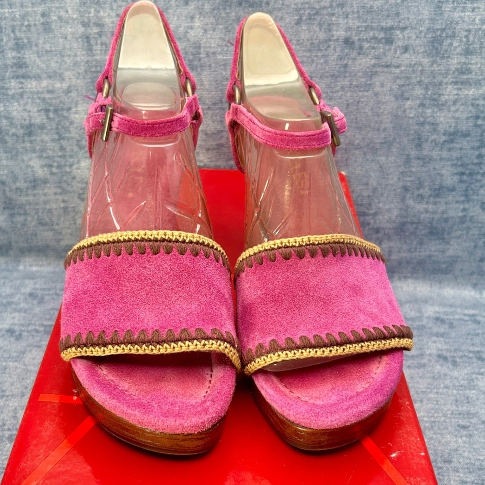 Aerosoles Fuchsia Suede Whipstitch Wedge Sandals Womens 6.5 Ankle Strap With Box